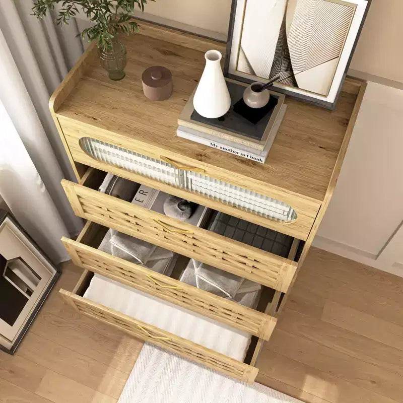Commode verticale en bois avec quatre tiroirs et poignées dorées, style rustique, hauteur 41,34 pouces