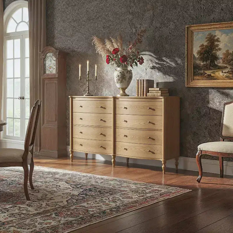 Commode vintage galbée en chêne noir/clair avec 8 tiroirs, Rangement de chambre à coucher avec poignées en bronze