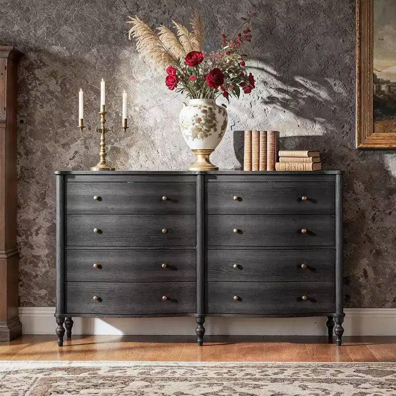 Commode vintage galbée en chêne noir/clair avec 8 tiroirs, Rangement de chambre à coucher avec poignées en bronze