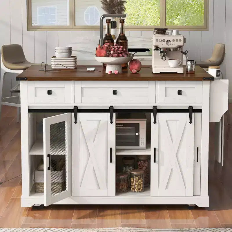 Îlot de cuisine roulant de style campagnard de 58 po avec rangement, porte coulissante de grange, porte latérale grillagée en métal et abattant.