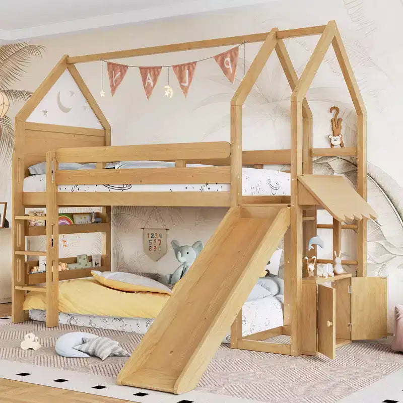 Lit mezzanine cabane avec étagère et toboggan, cadre en bois massif avec barrières de sécurité pour enfants